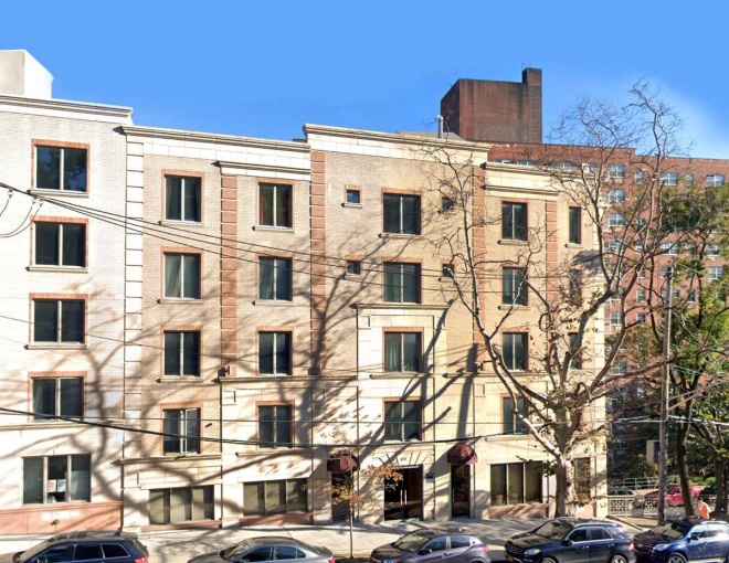 3174 Riverdale Avenue