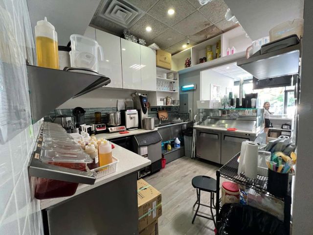 31-89 Steinway Street