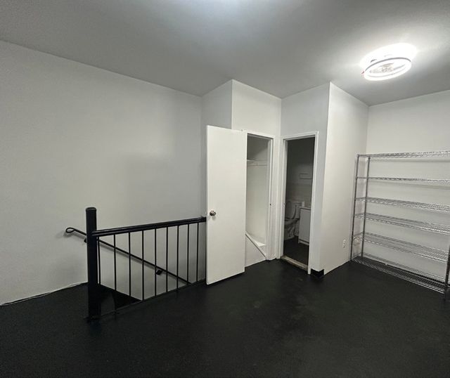 219 West 14th Street