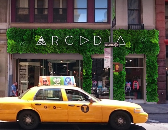 Photo of 718 Broadway