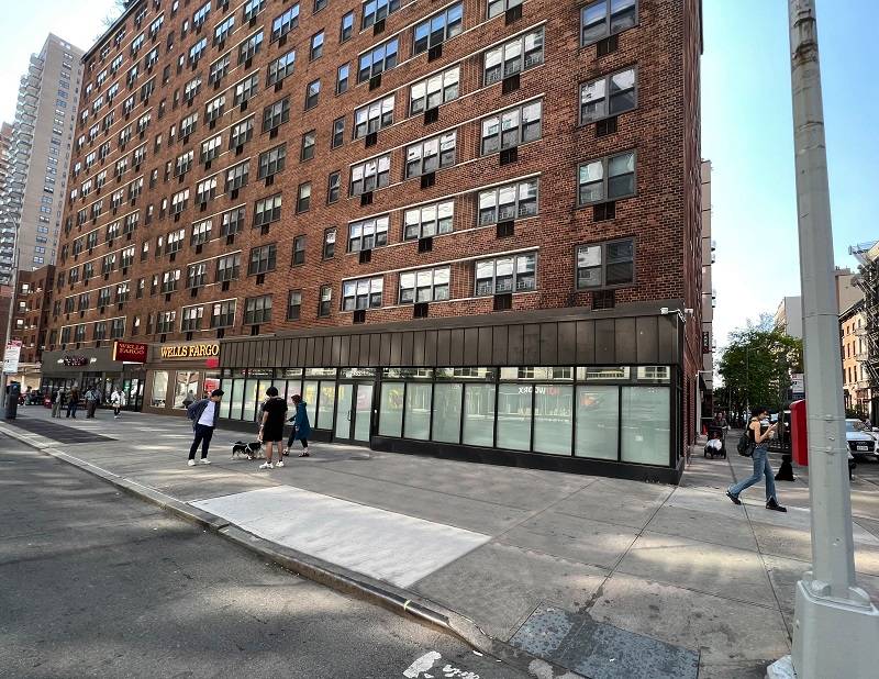 Photo of 785 Broadway