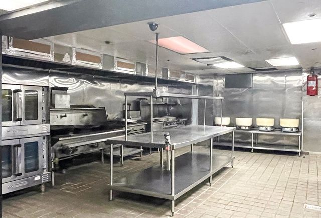 419 Park Avenue South