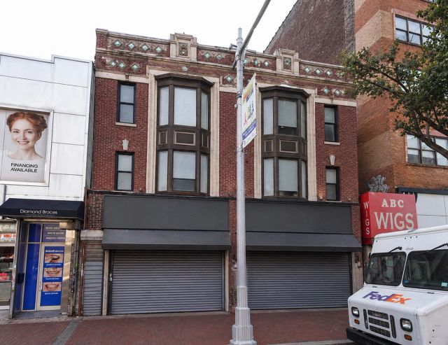 166-12 Jamaica Avenue