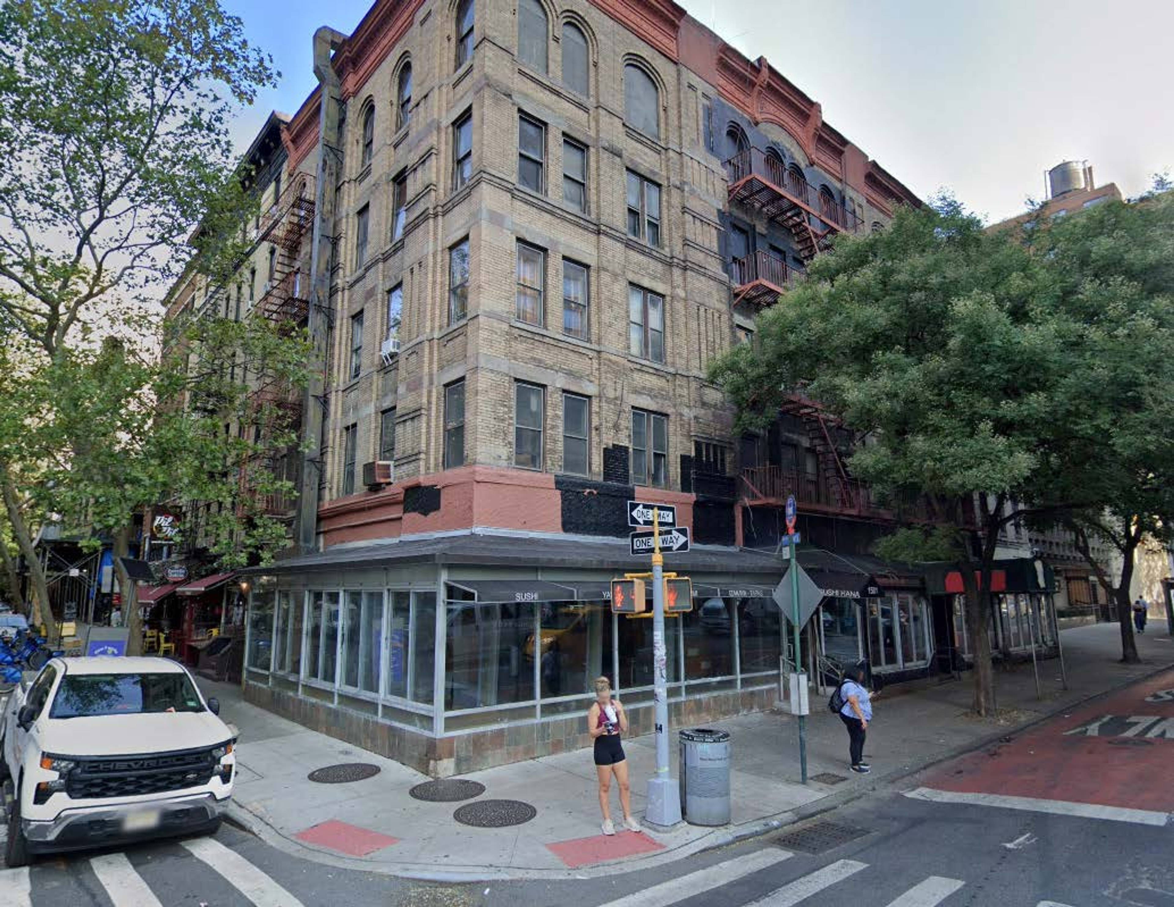 1501-1507 Second Avenue