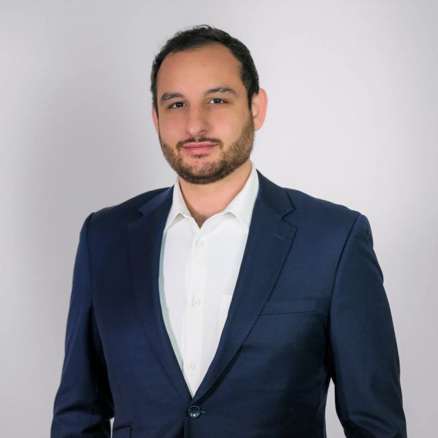 Portrait of Nathan Aballi