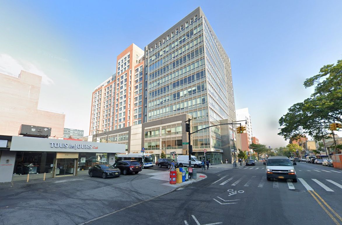 Photo of 39-02 Union Street