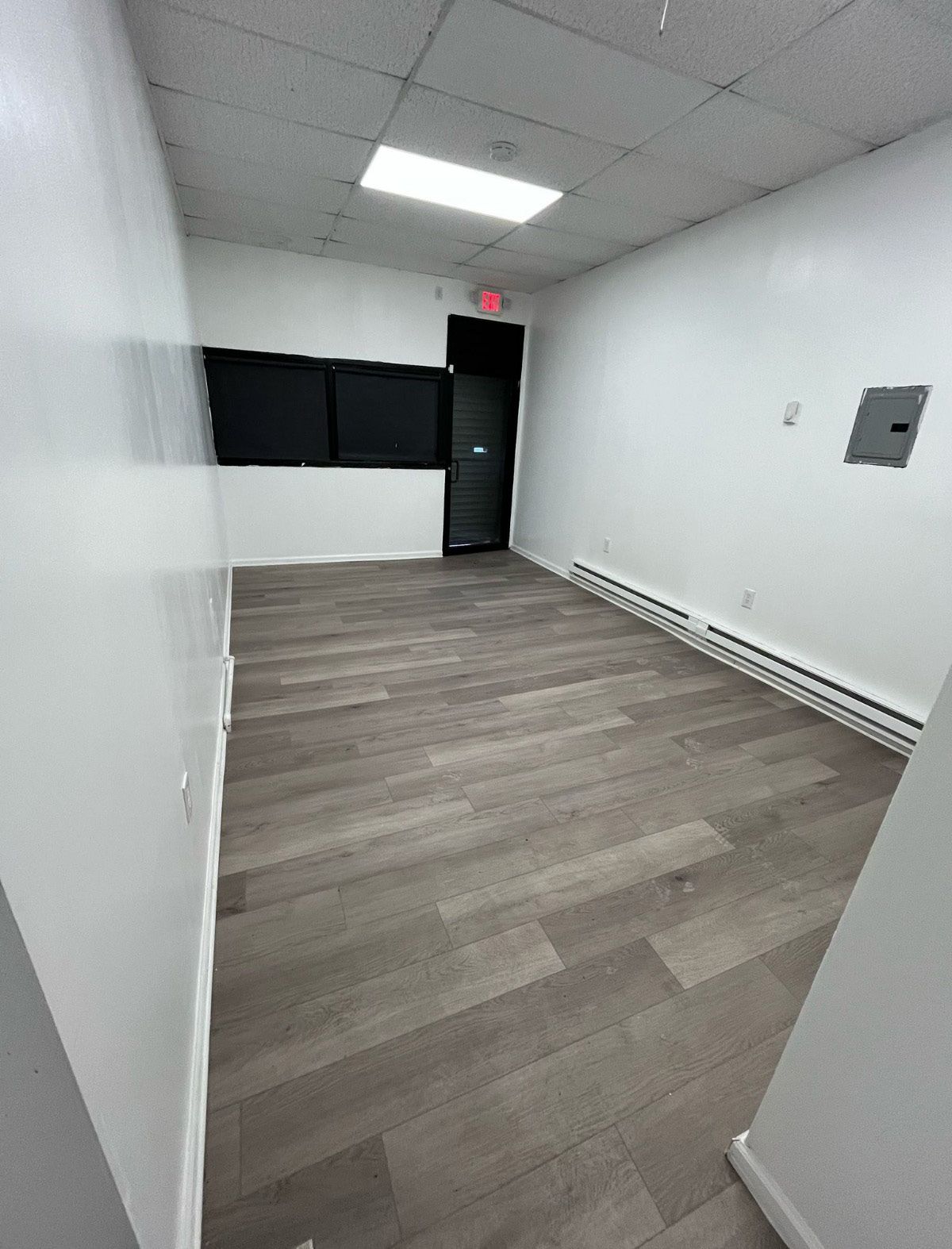 402-404 Hawthorne Avenue