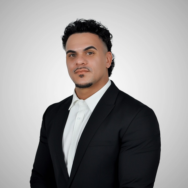 Portrait of Amet Liranzo