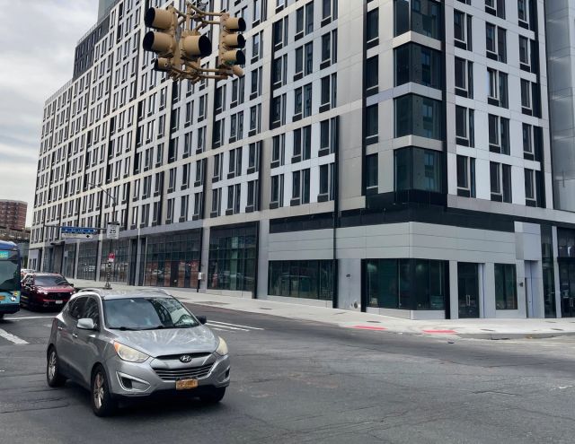 Photo of 401 West 207th Street