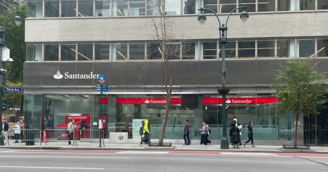 Photo of 711 Third Avenue