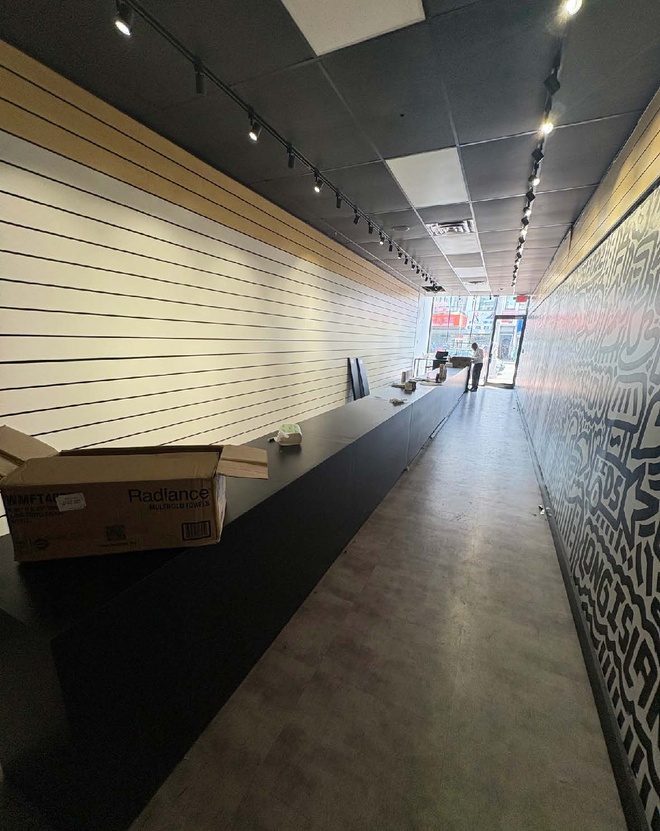 168-05 Jamaica Avenue