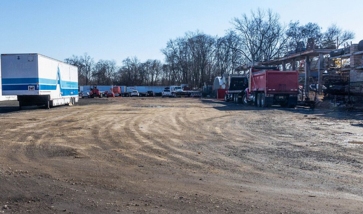 113-114 Whitehead Avenue