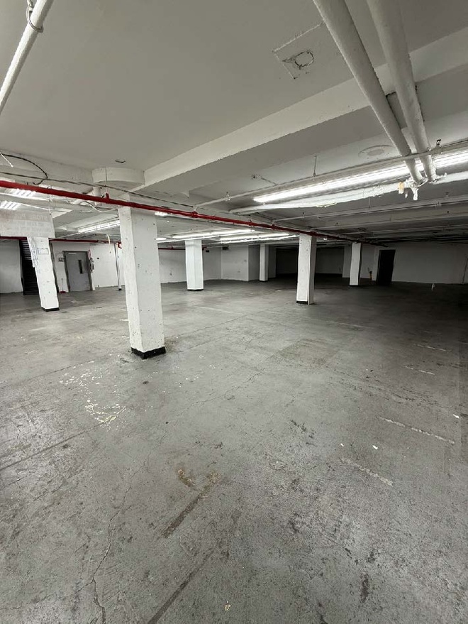 306 East Fordham Road