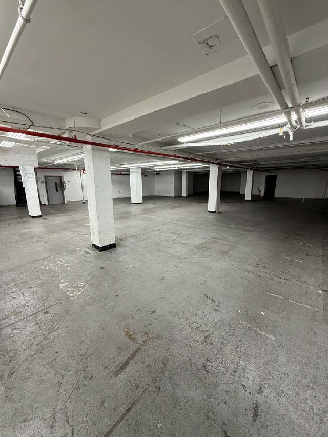 306 East Fordham Road