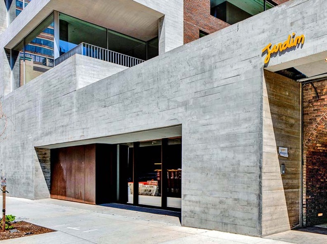 527 West 27th Street