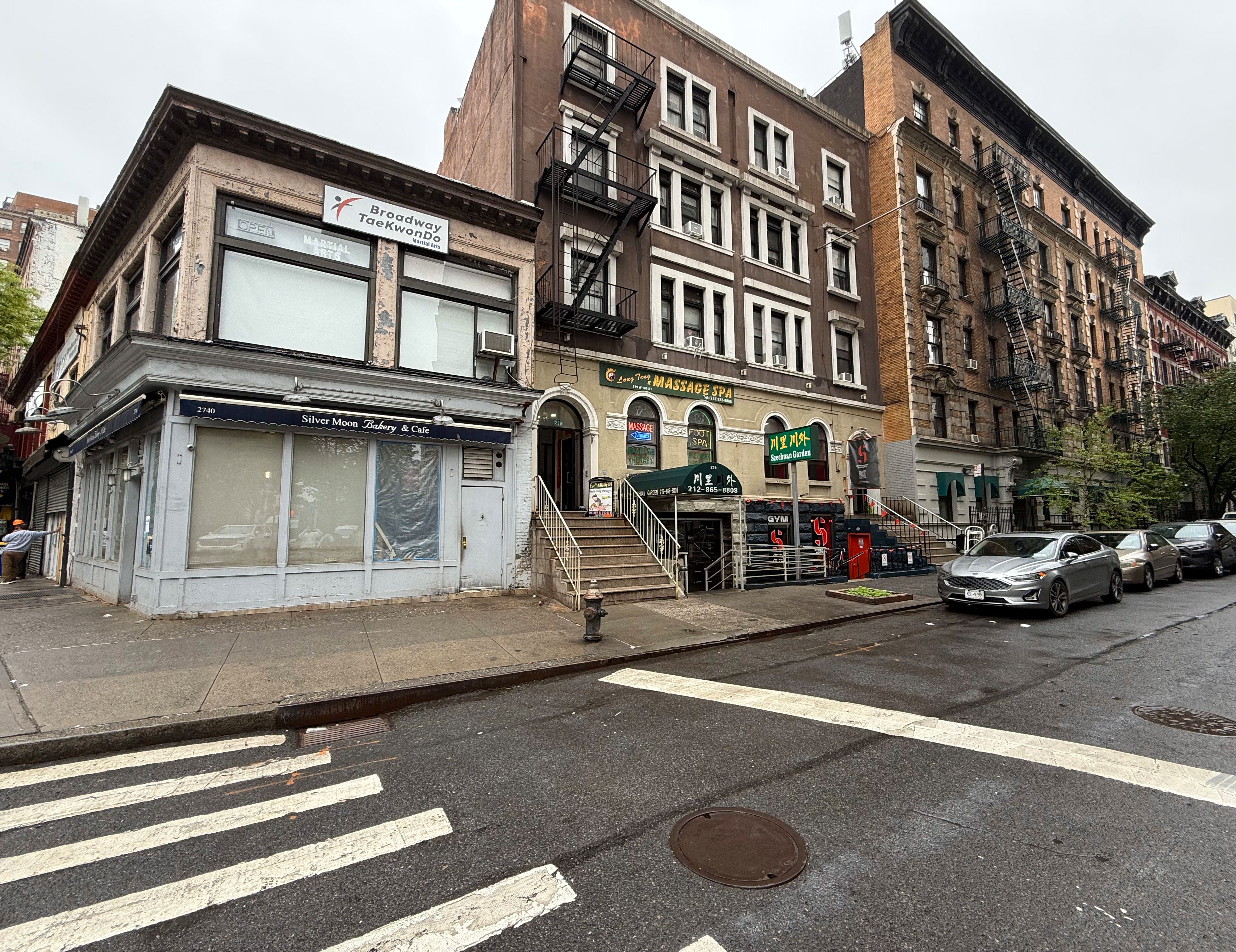 239 West 105th Street