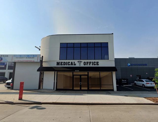 214-80 Jamaica Avenue