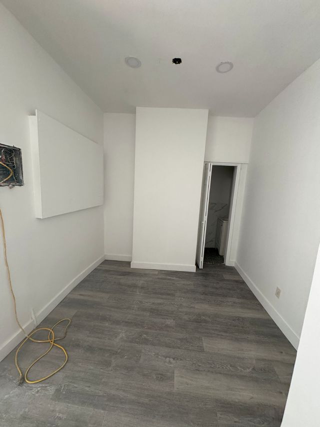 359 West 54th Street