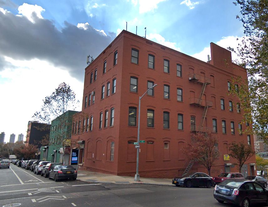 Photo of 301 Walton Avenue