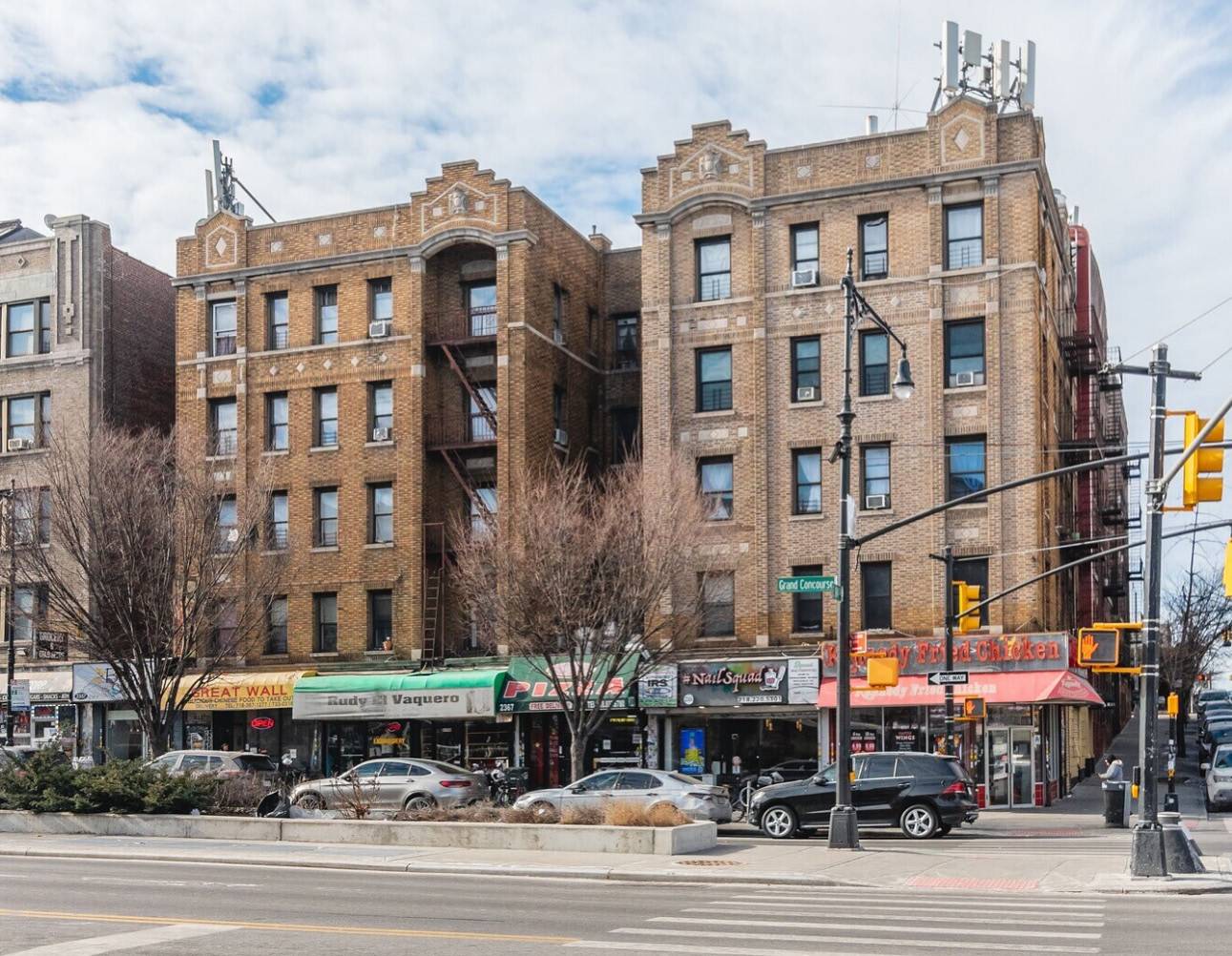 2359 Grand Concourse