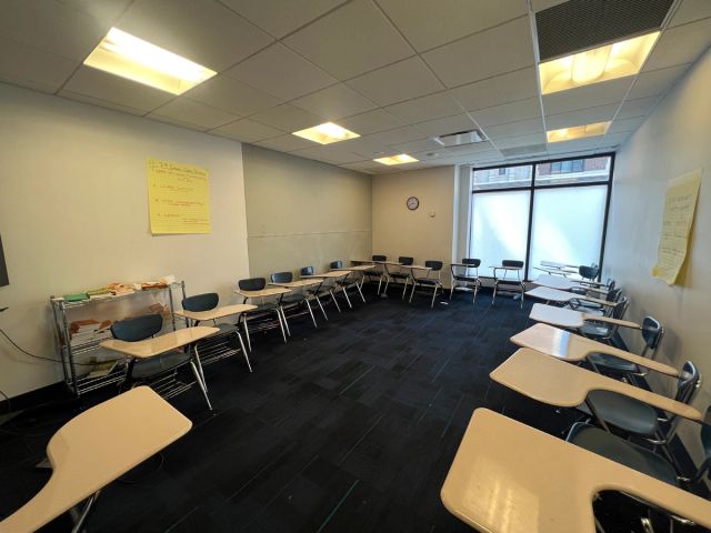 Photo of 785 Broadway