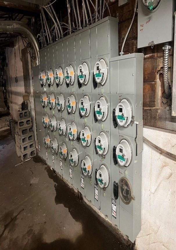 6 East Sidney Avenue