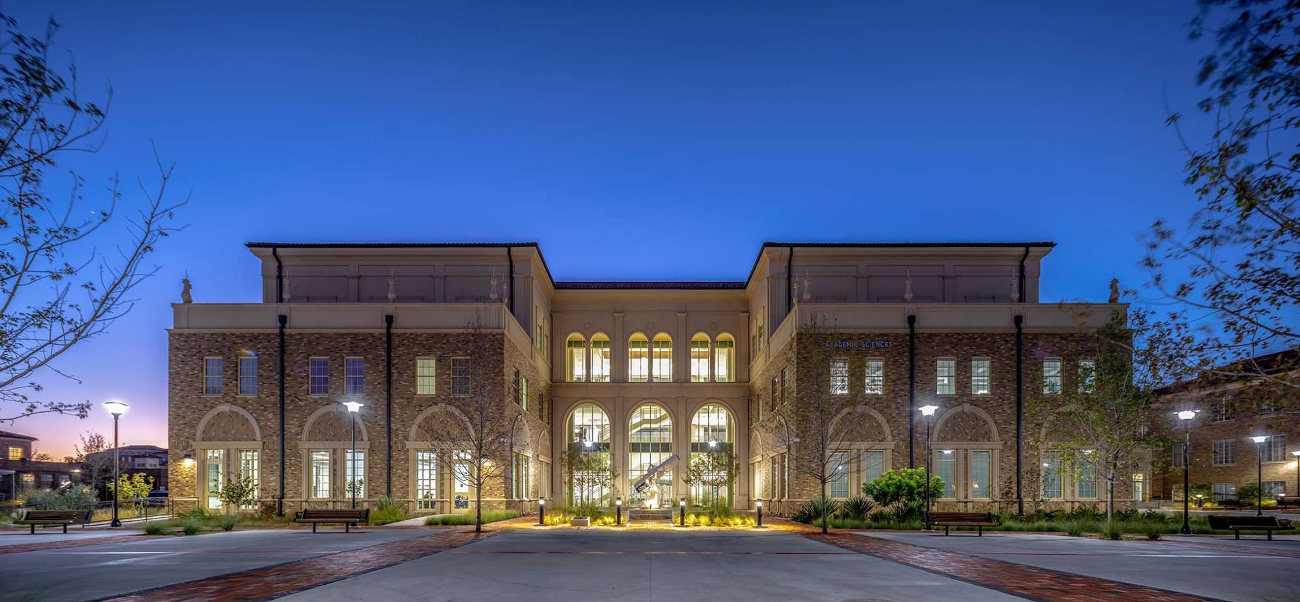 Texas Tech University - Academic Sciences Building
