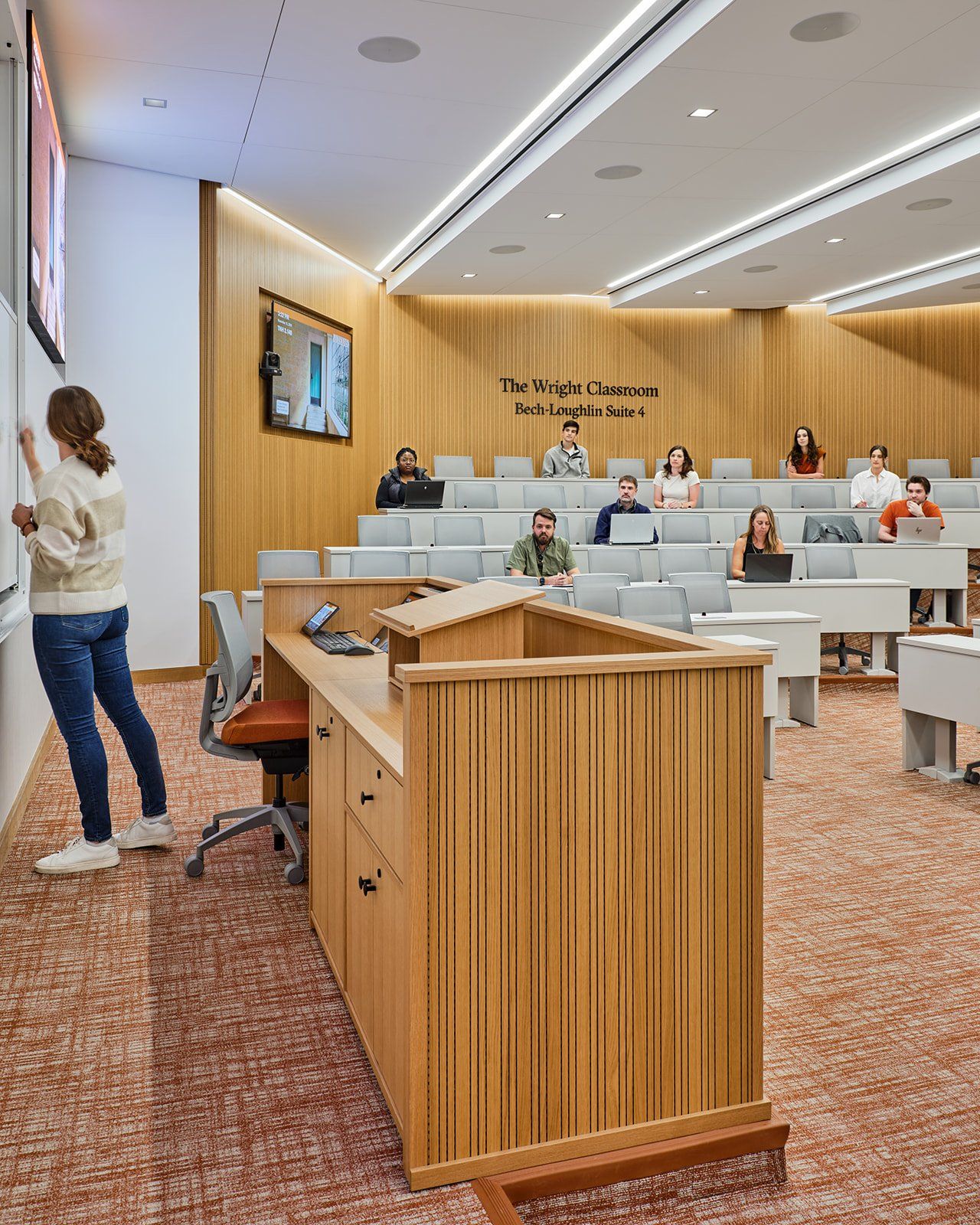 UT Law School Towne Hall Auditorium - Make it stand out