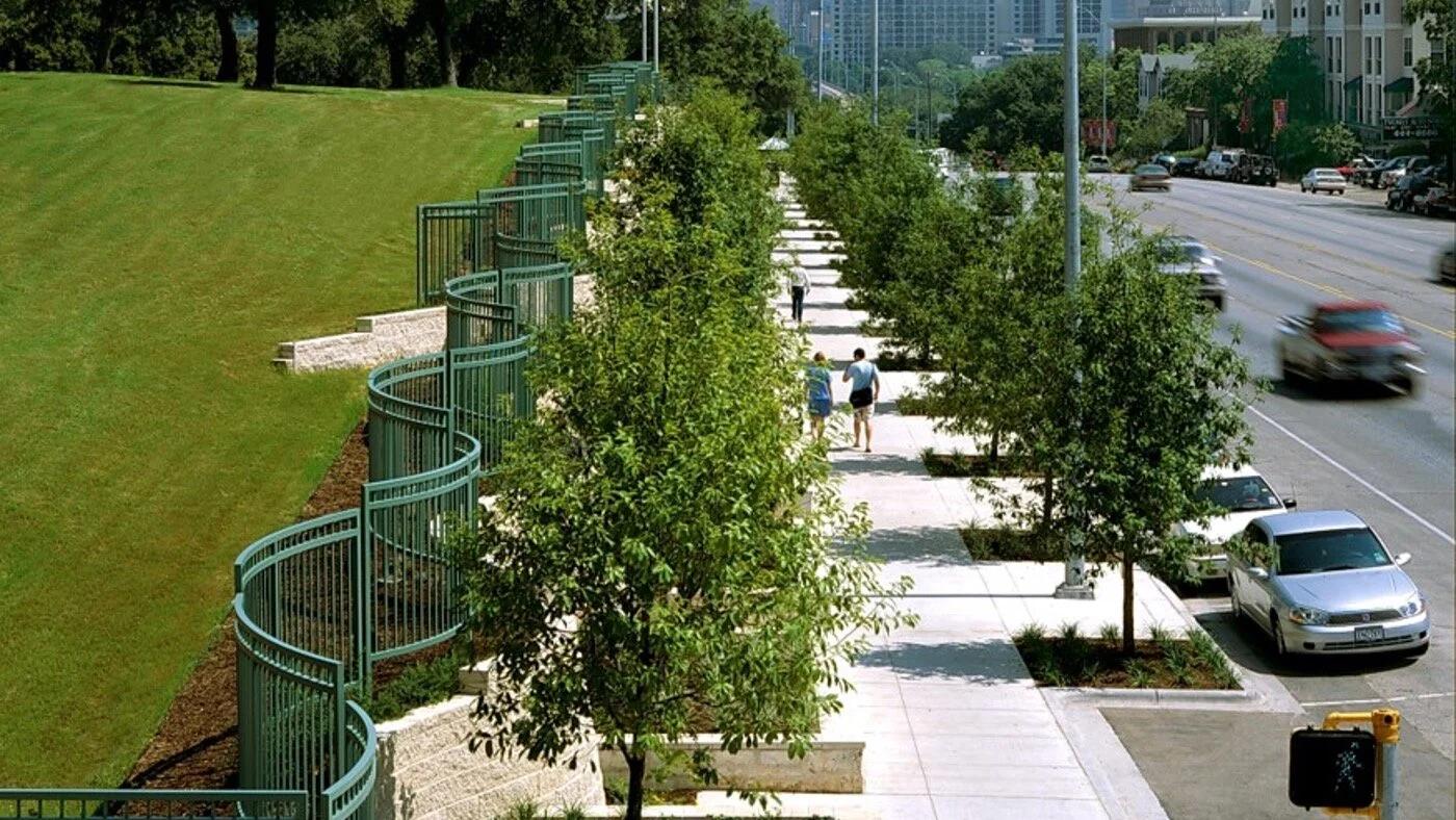 TSD South Congress Wall & Fence