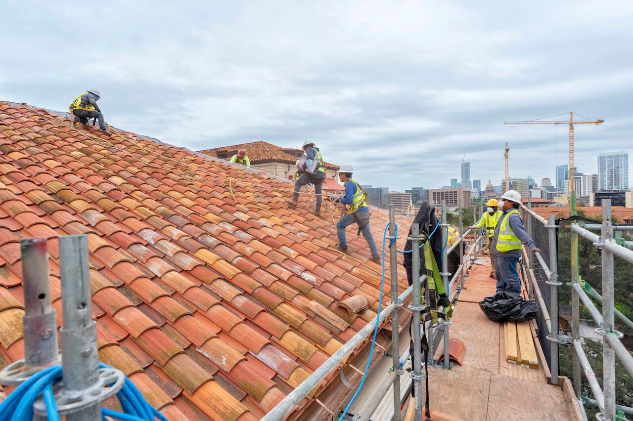 UT Austin Main Tower Renovation Roof