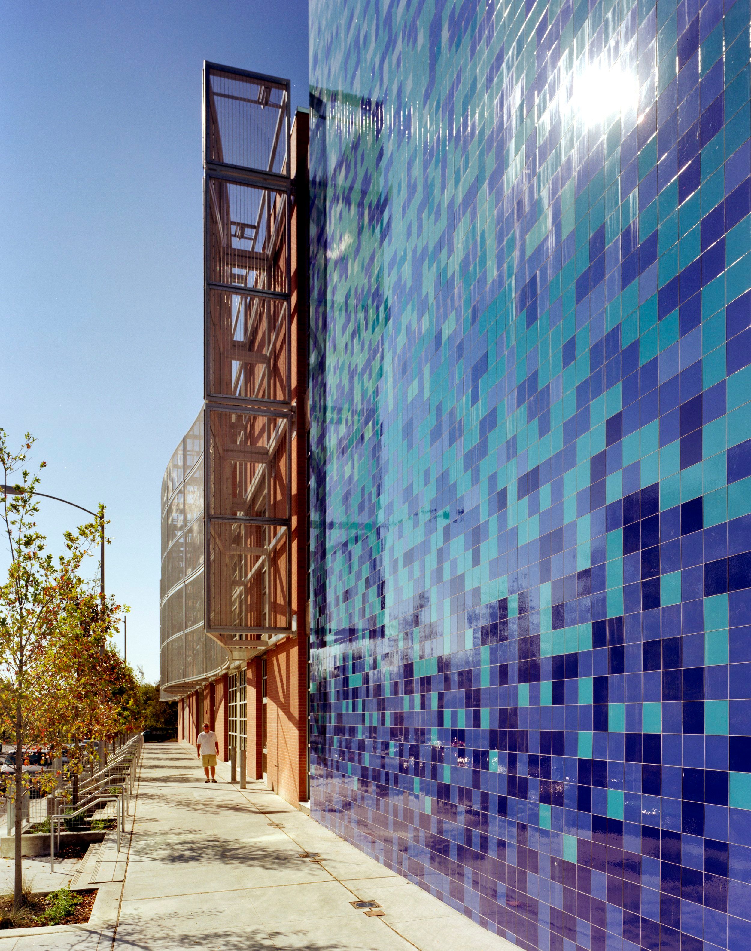 Convention Center Parking Garage and Cooling Plant
