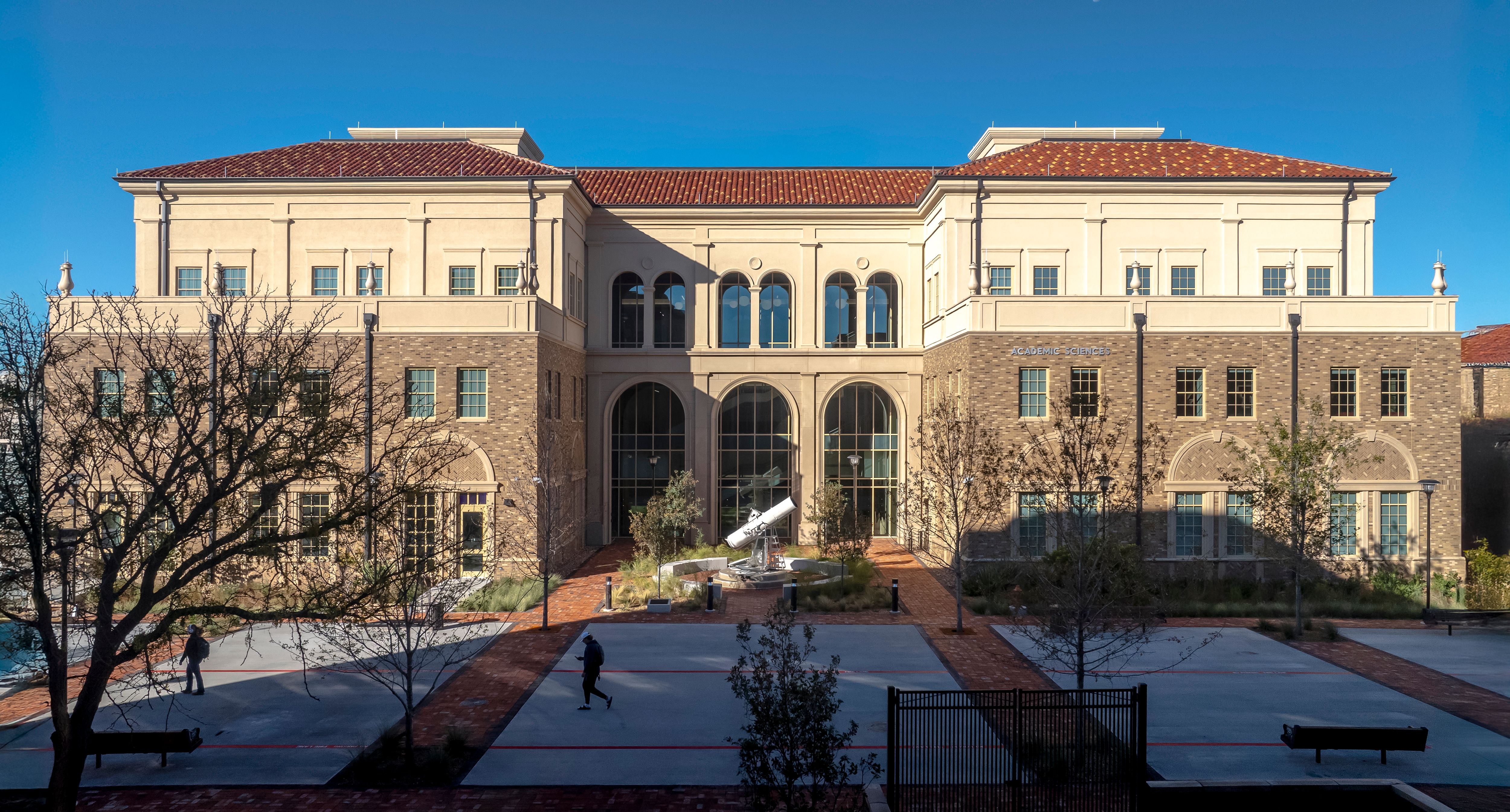 Texas Tech University - Academic Sciences Building