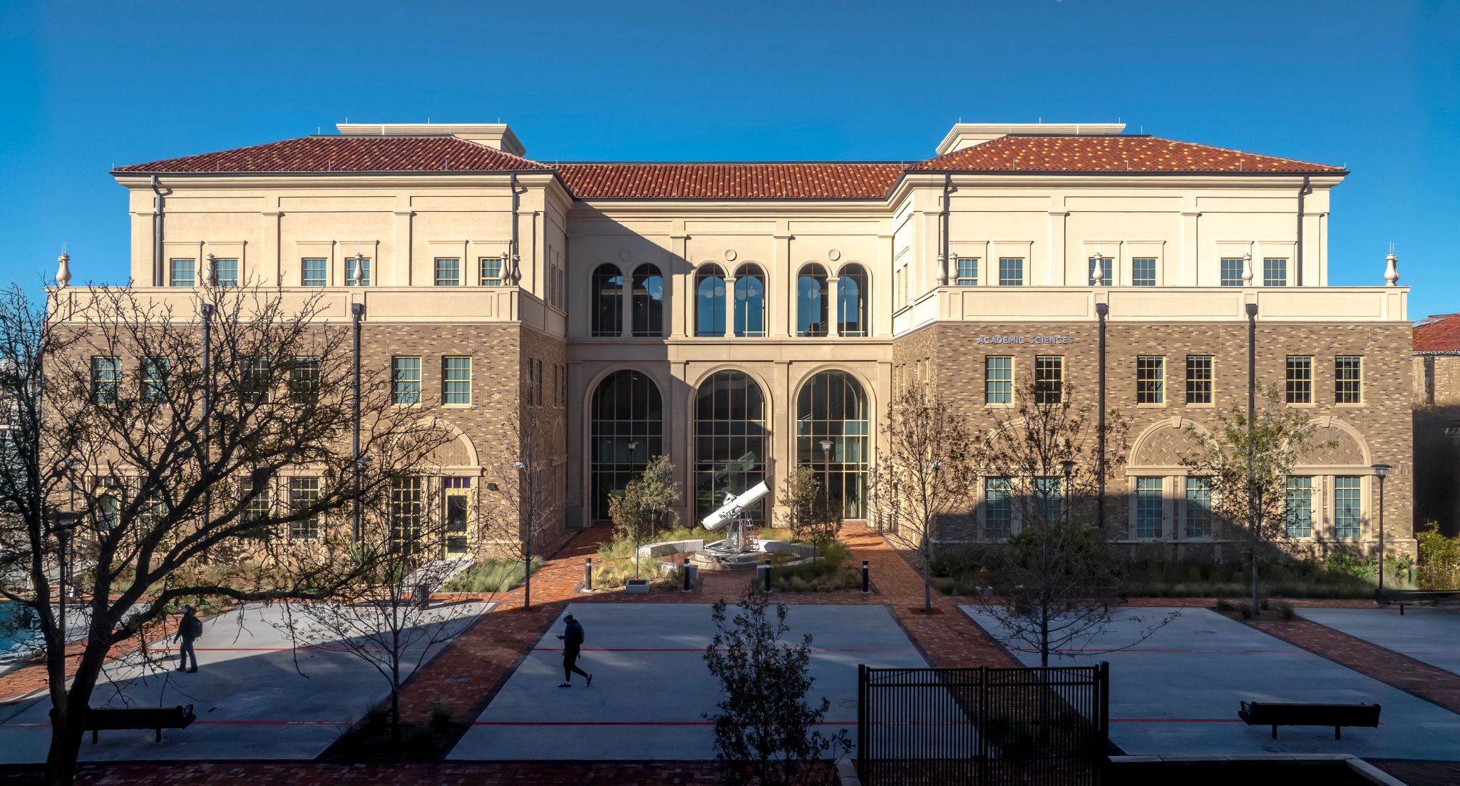 Texas Tech University - Academic Sciences Building