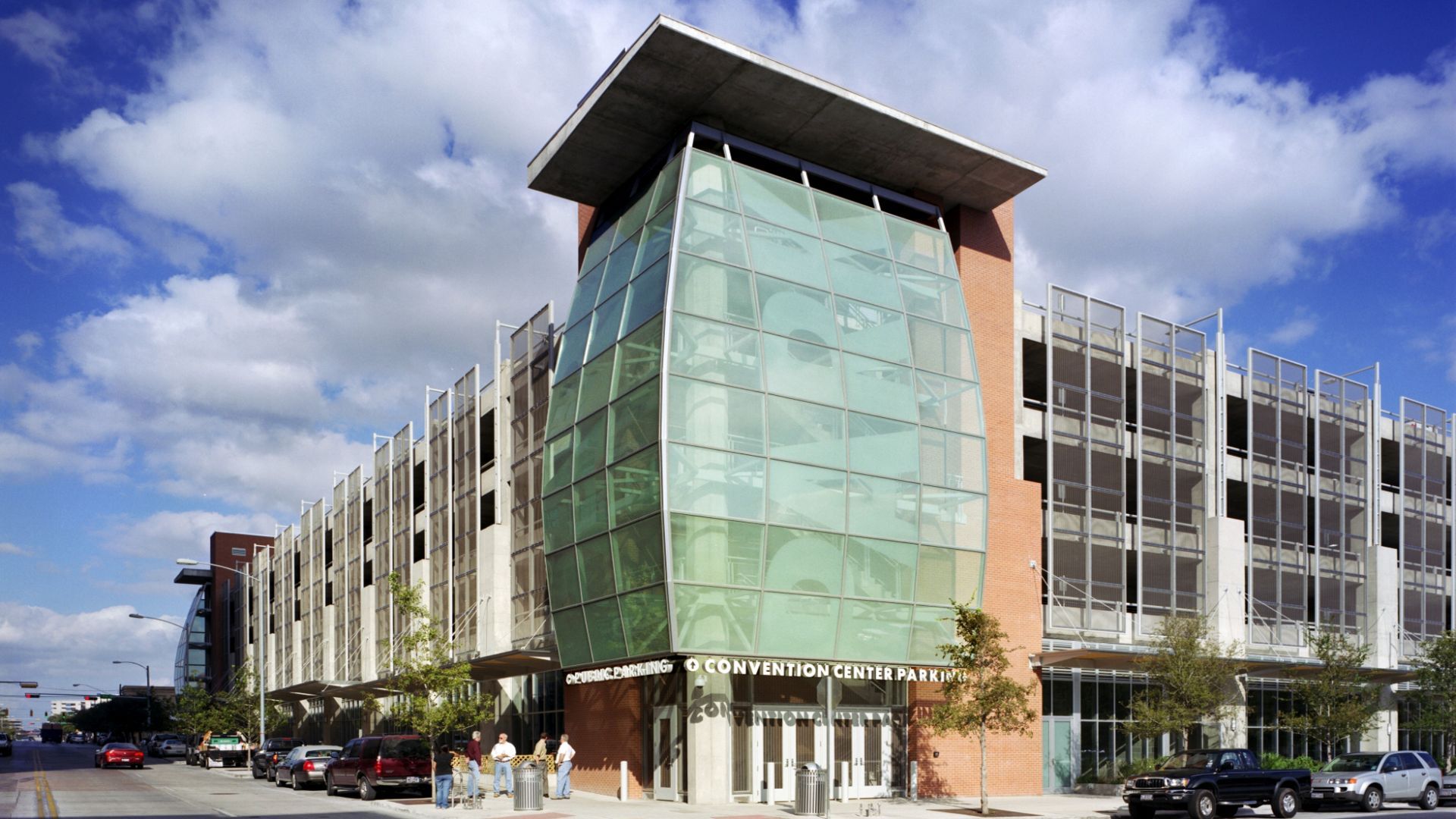 Convention Center Parking Garage and Cooling Plant