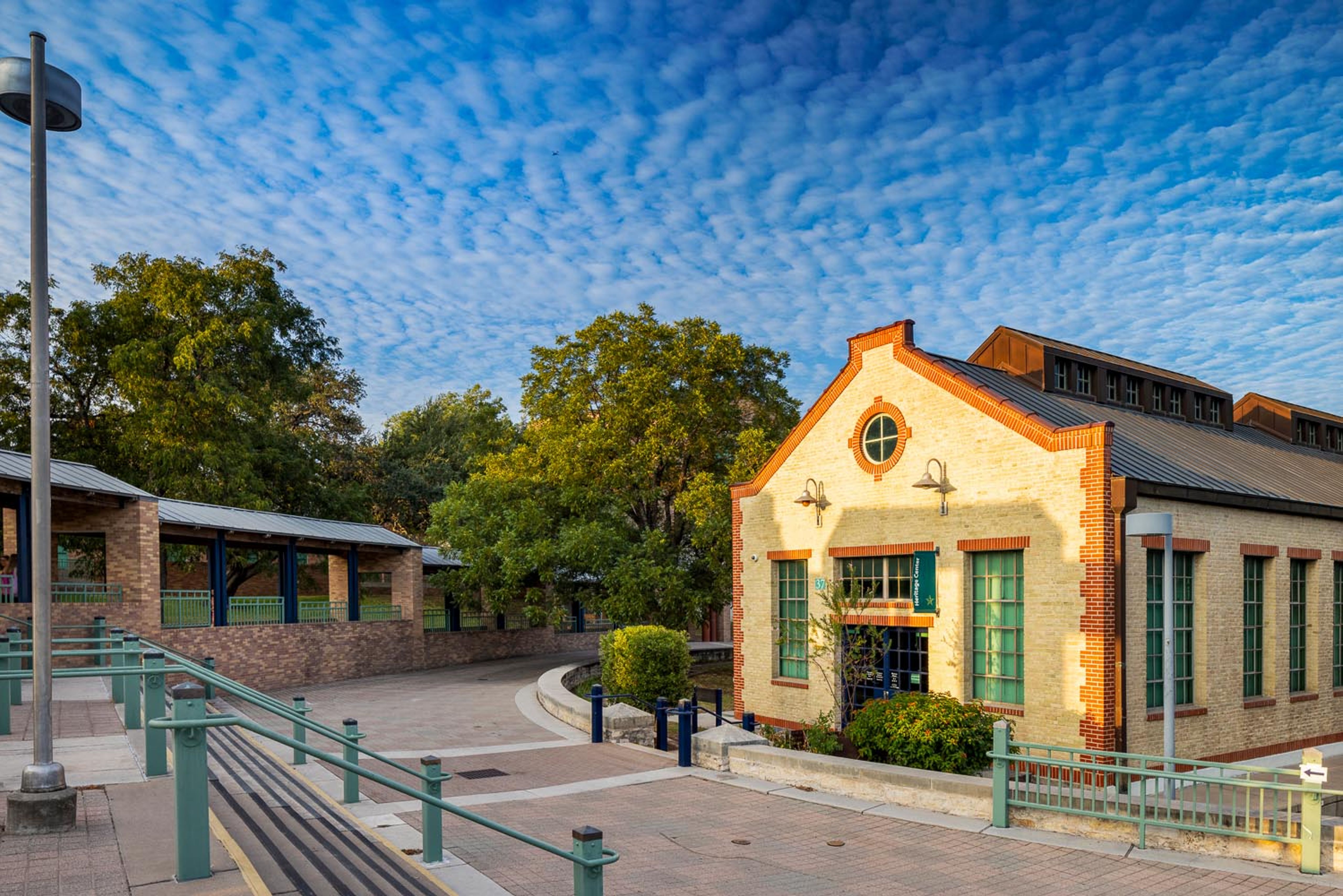 heritage museum for the deaf building civic