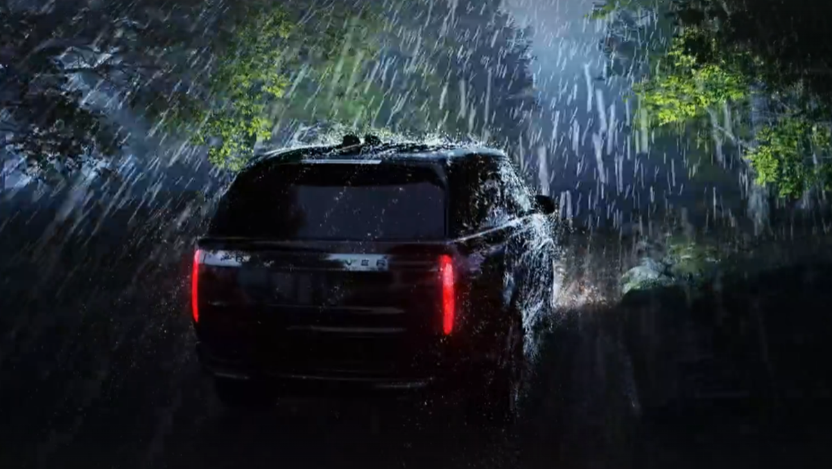 Land Rover L460 Projection Experience