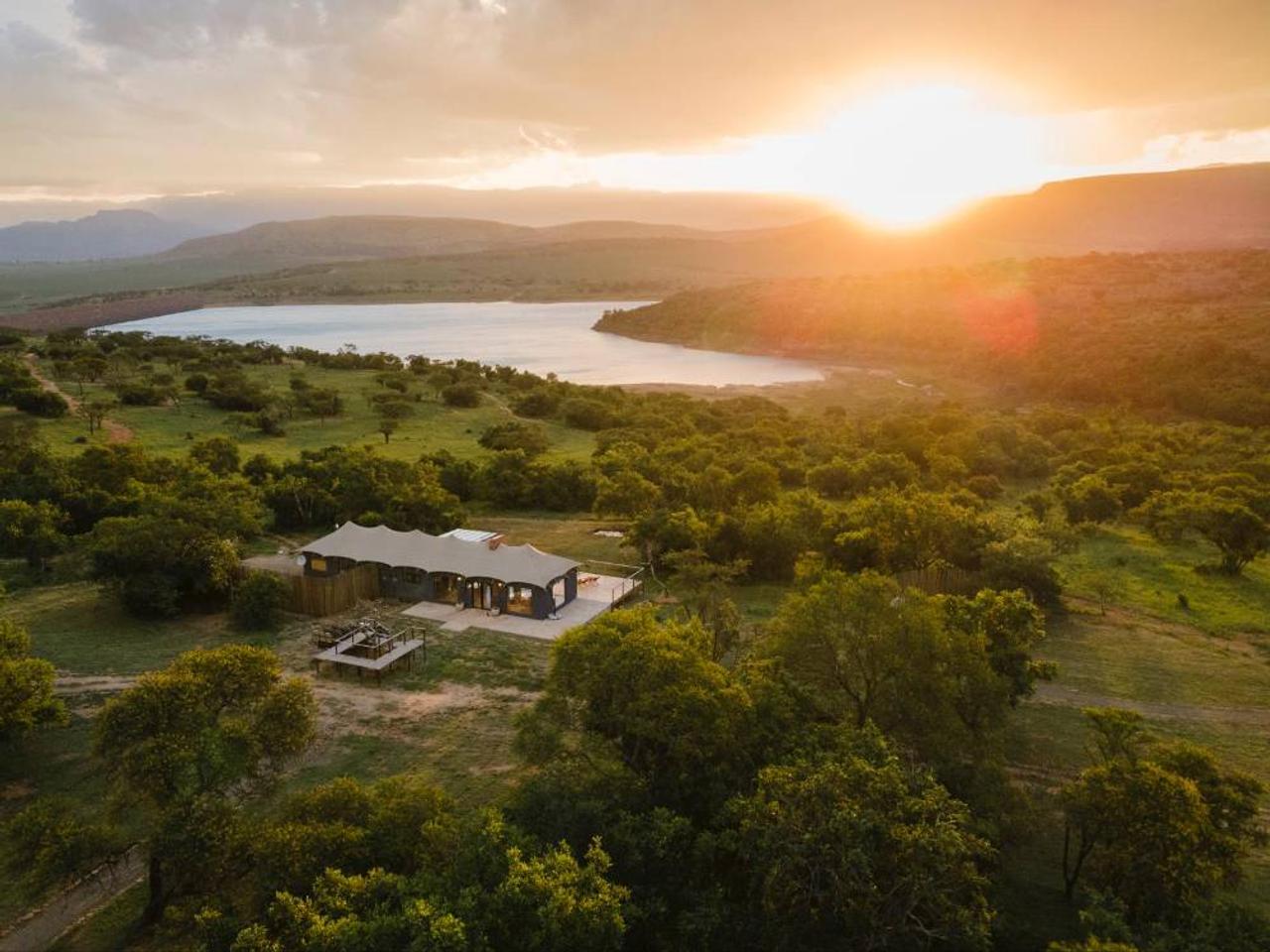 Sasi Bush Lodge 