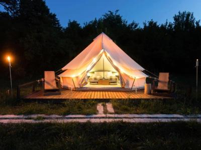 Glamping