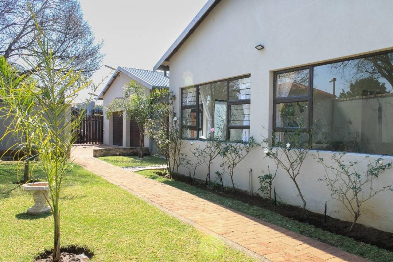 Kirrin Cottage