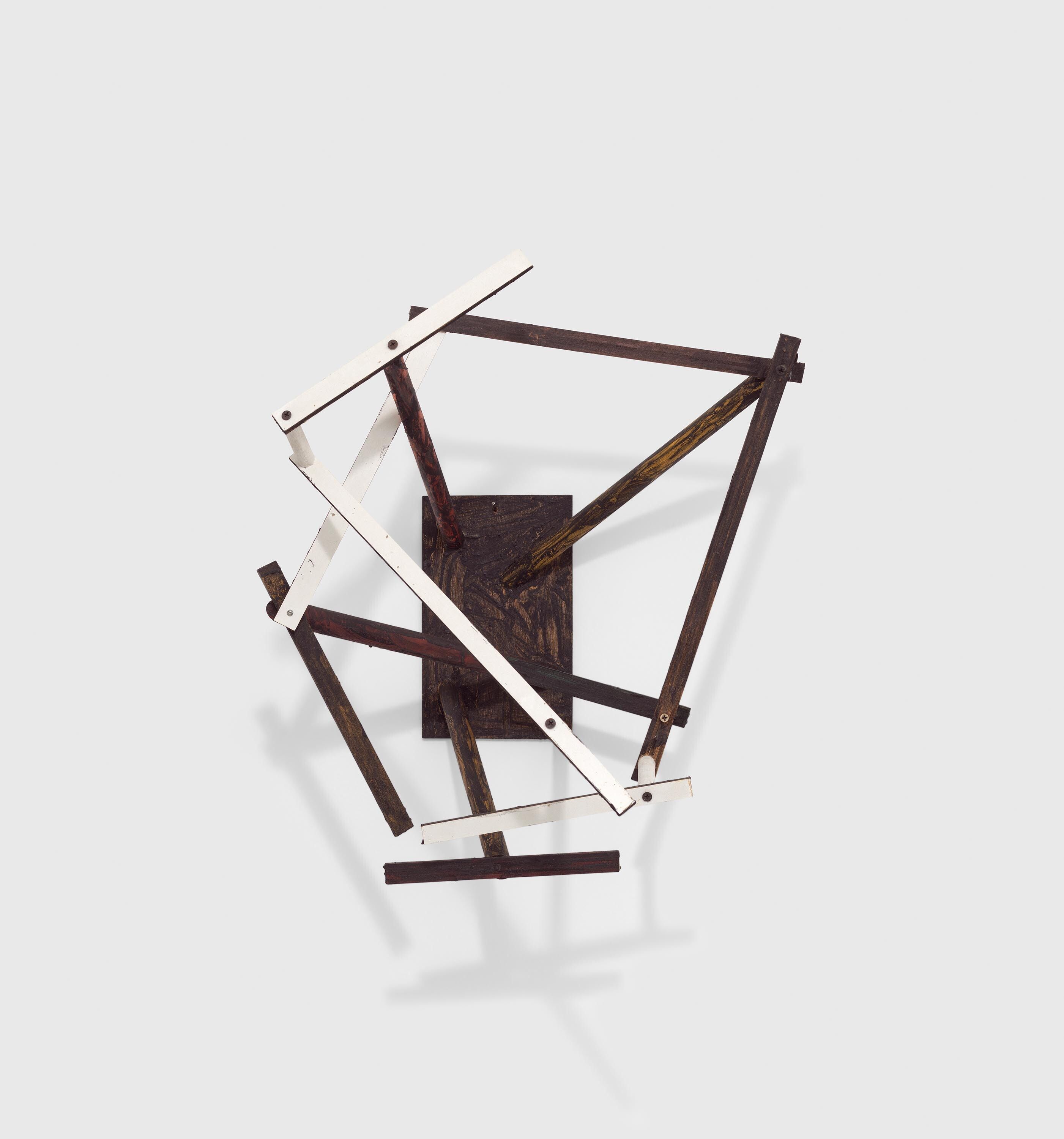 A sculpture by Al Taylor, called Untitled (Broadcast), dated 1985.