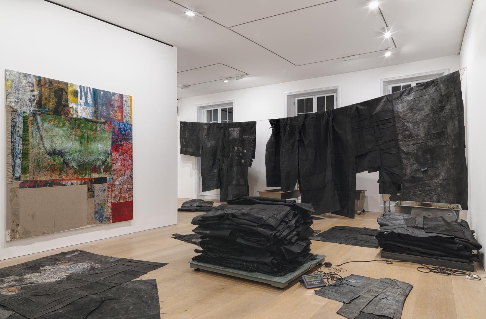 An installation view of the exhibition Oscar Murillo: binary function, at David Zwirner London, dated 2015.