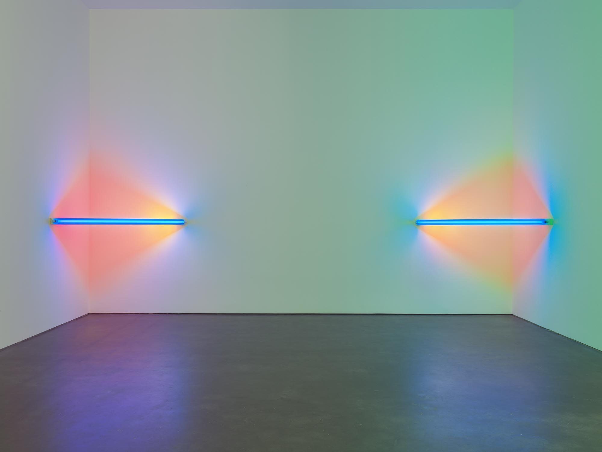 Installation view of the exhibition Dan Flavin: Corners, Barriers and Corridors, at David Zwirner in New York, 2015.
