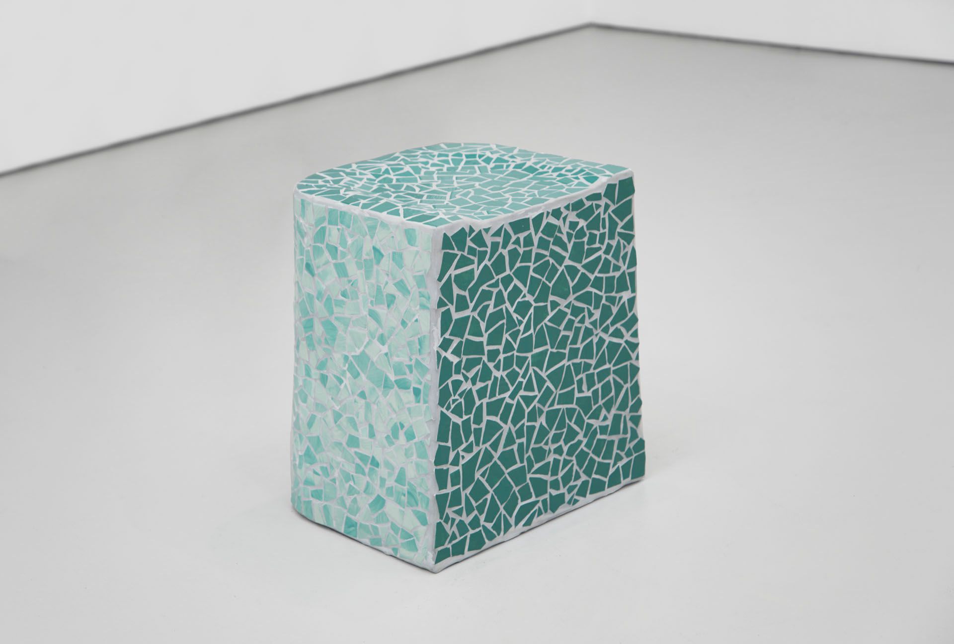 A sculpture by Gordon Hall, titled Seat (Greens), dated 2018.