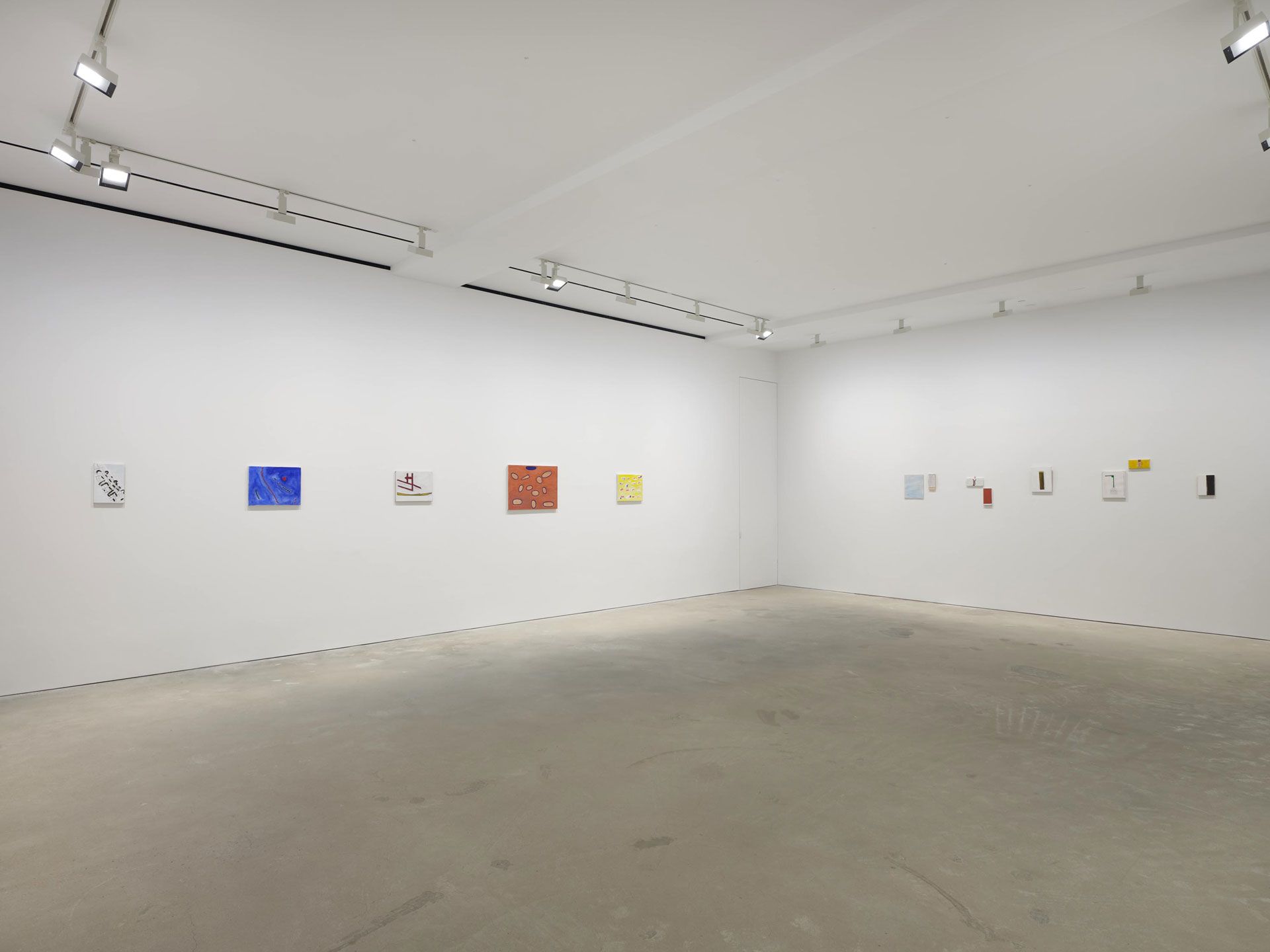 An installation view of the exhibition Raoul De Keyser, at David Zwirner in Hong Kong, dated 2021.