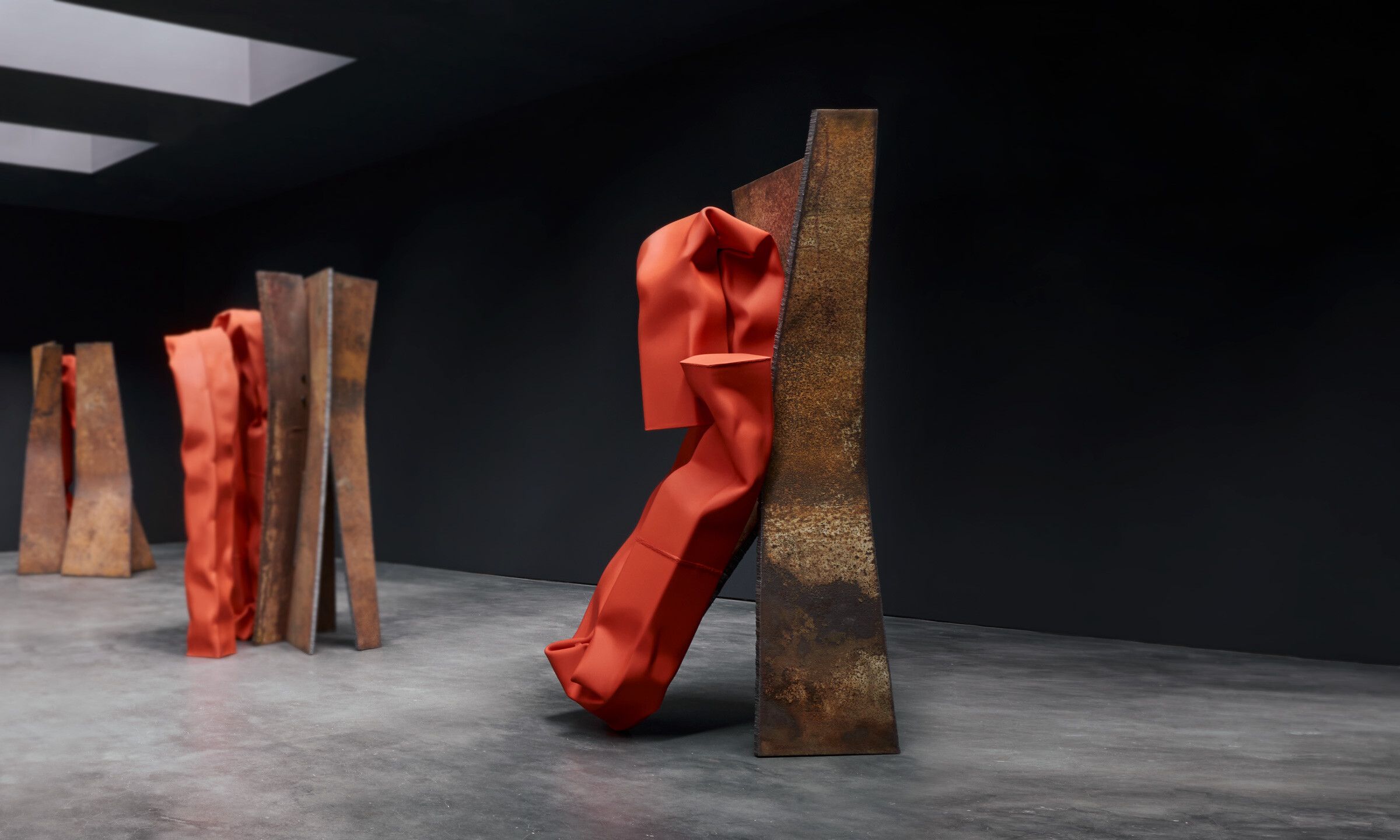 A steel, stainless steel, and urethane paint by Carol Bove, titled Chimes at Midnight III, 2021.