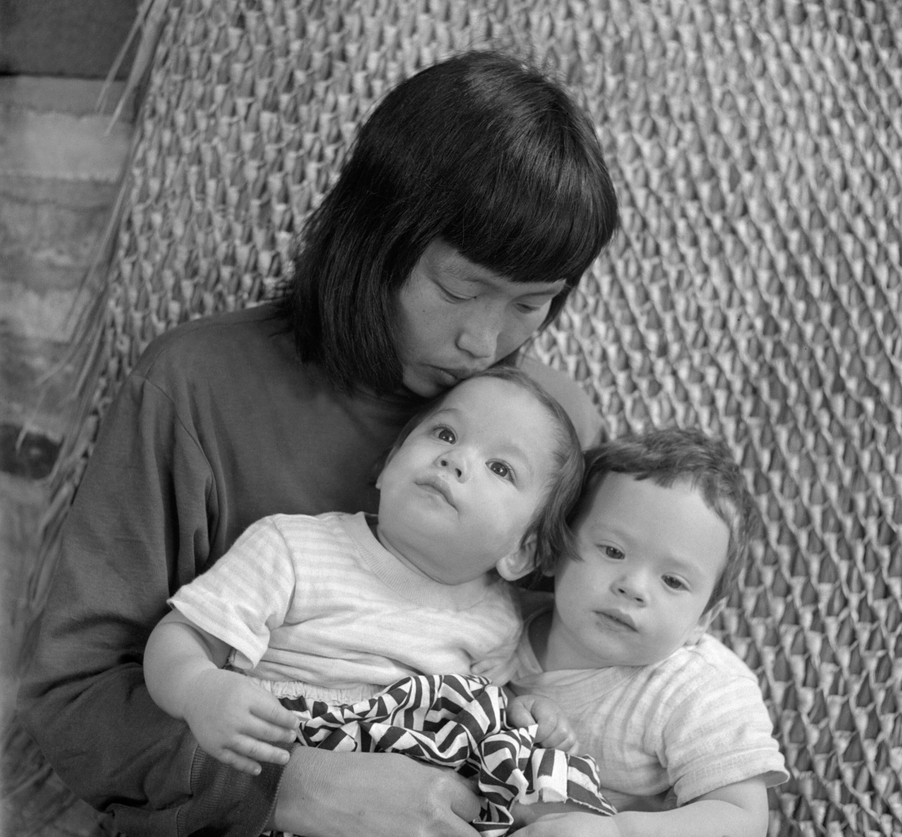 Ruth Asawa with Aiko and Xavier, c. 1951. Photograph © Imogen Cunningham Trust