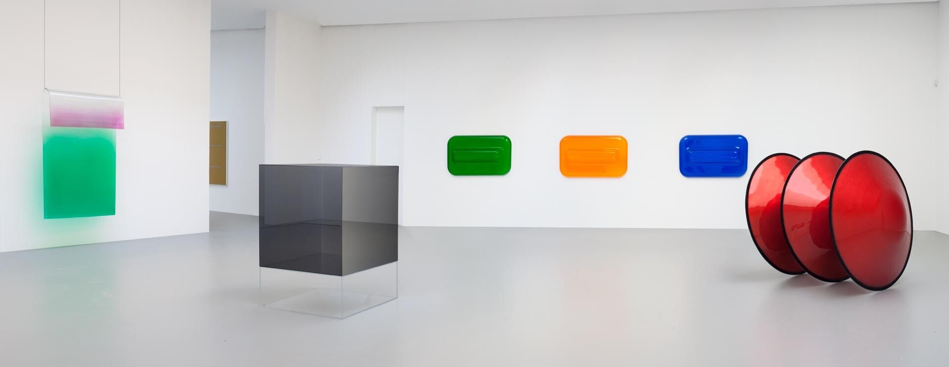 Installation view of the exhibition Primary Atmospheres: Works from California 1960 to 1970, at David Zwirner in New York, dated 2010.