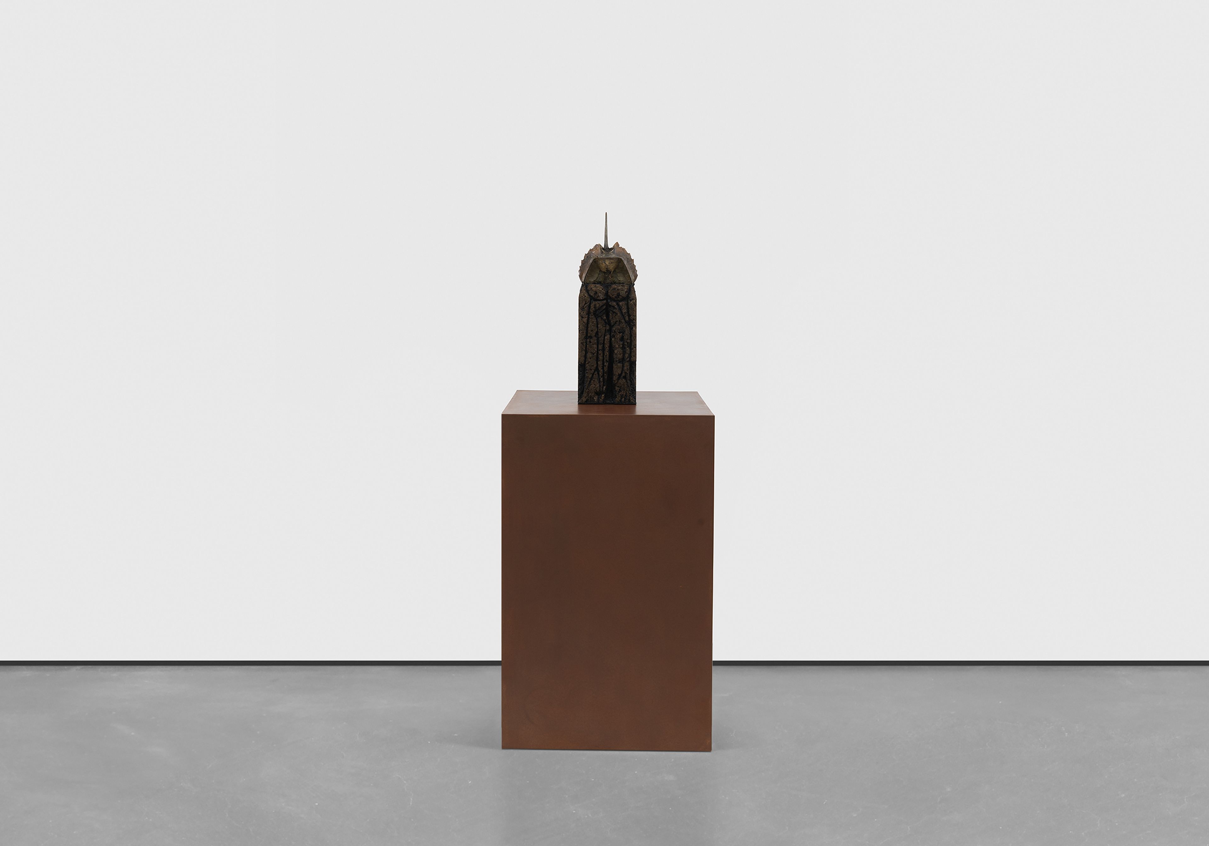 A sculpture by Huma Bhabha, titled Pathfinder, dated 2021.