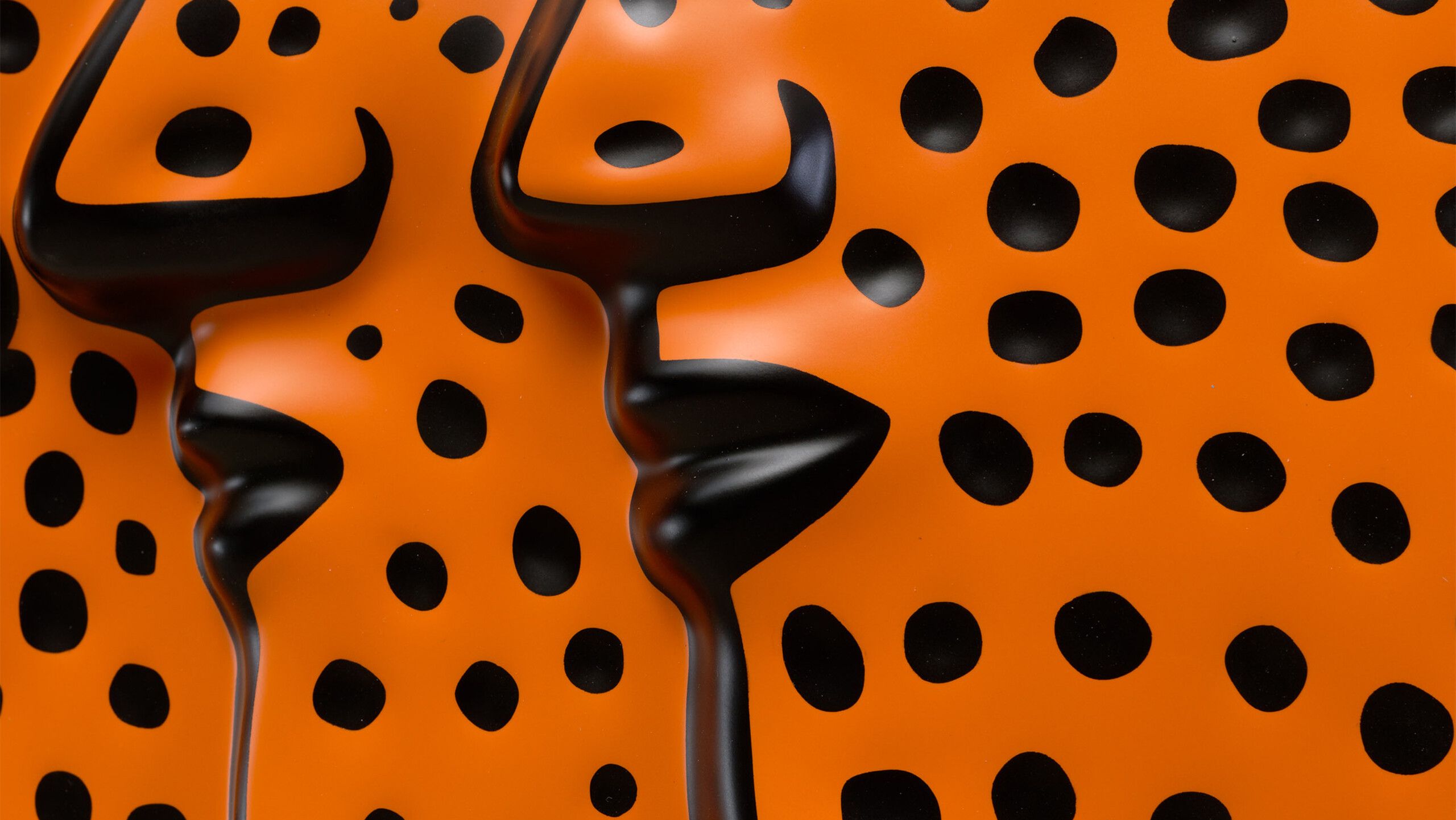 A close-up from a sculpture by Yayoi Kusama titled SOULS OF WOMEN THAT CONTINUE FOREVER (5-B/OR), dated 2020