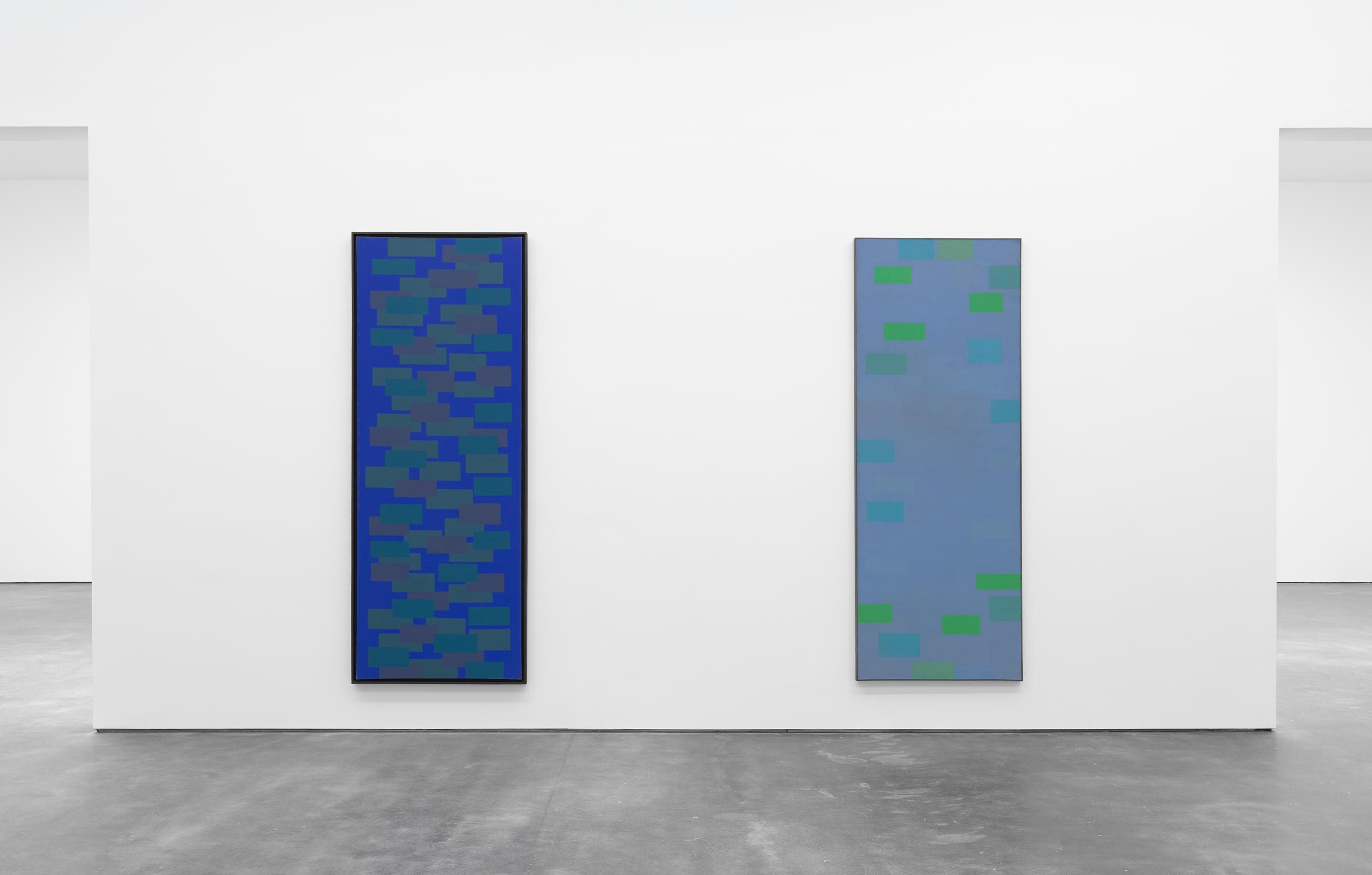 Installation view of the exhibition Ad Reinhardt: Blue Paintings, at David Zwirner in New York, dated 2017.